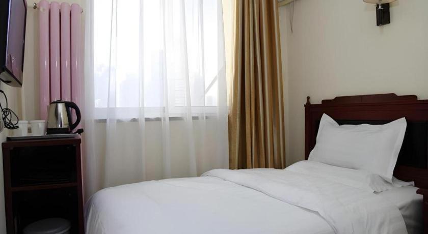 Beijing Yi Jia Hotel Екстер'єр фото