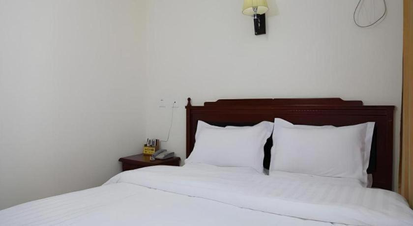 Beijing Yi Jia Hotel Екстер'єр фото